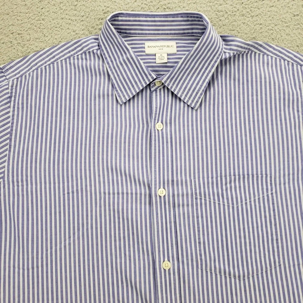 Banana Republic Shirt Mens XL 17-17‎ 1/2 Purple Striped Button Up Long Sleeve